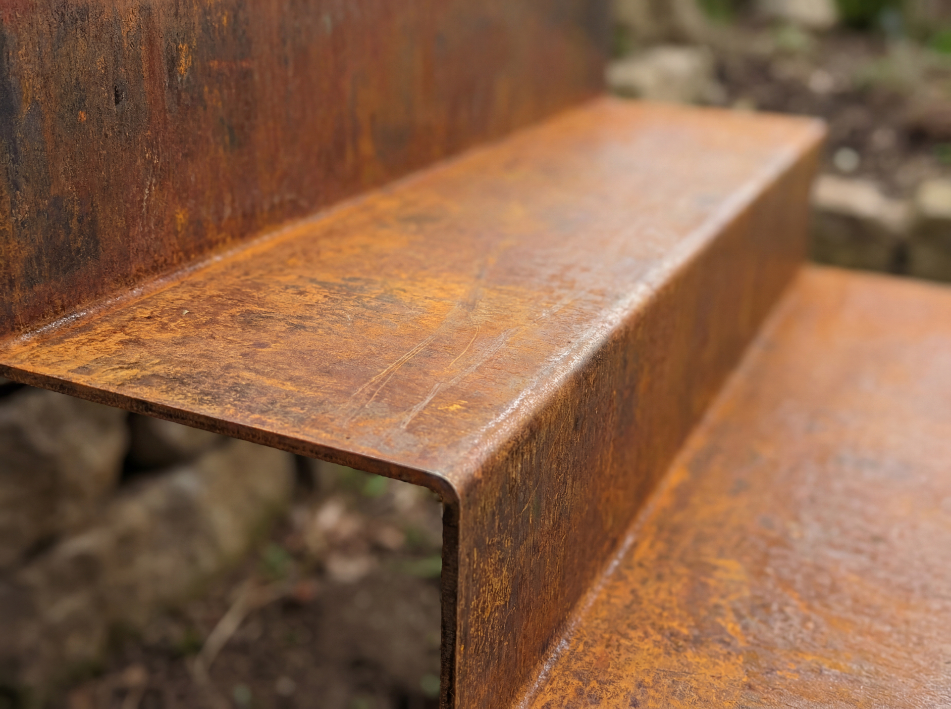 Detail de pliage acier Corten patine